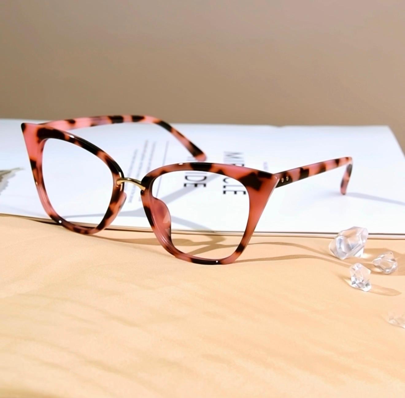 Montura Oftálmica Cat Eye con Estampado Pink Floral (Ref. ZOP01899-01)