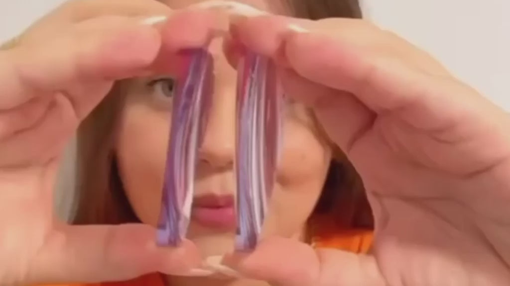 Cargar video: Aquí le mostramos paso a paso como se elabora un lente para un paciente de ALTO NIVEL DE AUMENTO, en este caso de miopía con astigmatismo.Tenemos diferentes servicios para cuidar de tu salud visuaL.Realizamos todo tipo lentes oftálmicos